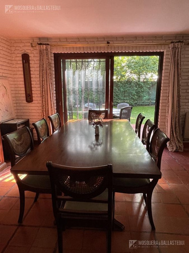 Imagen 8 de 30 de Casa En Excelente Zona De La Horqueta