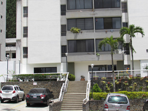 Imagen 2 de 12 de Apartamento En Urb. Altos De Manzanares