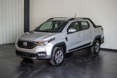 Imagen 8 de 18 de Fiat Strada Volcano 0km 2021