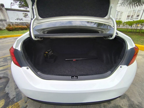 Imagen 6 de 13 de Toyota Corolla Se