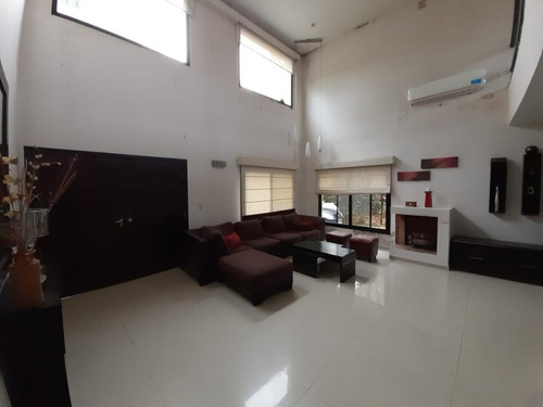 Imagen 13 de 28 de Nuevo Valor - Casa 5 Amb. C/ Cochera Y Piscina 240 M² Cub.- San Patricio