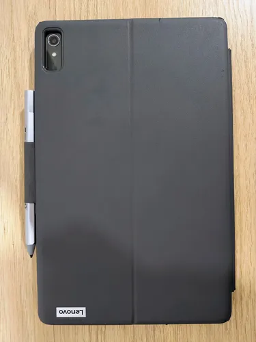 Tablet Lenovo Tab P11 2nd Gen Incluye Keyboard Y Pen (Usado)