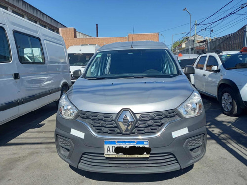 Imagen 2 de 12 de Renault Nueva Kangoo 2018 1.6 Familiar 5as