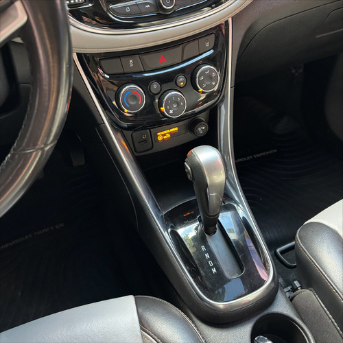 Chevrolet Tracker 1.8 Awd Premier +