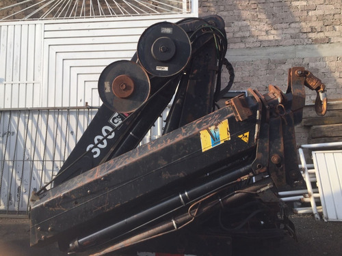 Grua Articulada Hiab Modelo 300 Cap 12 Ton 3 Ext Hidraulicas
