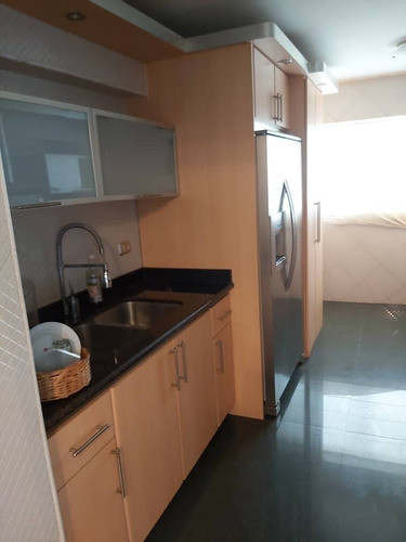 Imagen 2 de 18 de Venta De Apartamento En El Bosque. Planta 100%. Código 129523