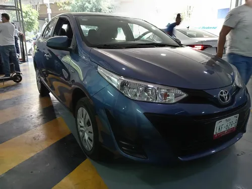 Toyota Yaris SEDAN CORE 1.5L L4 107HP TM