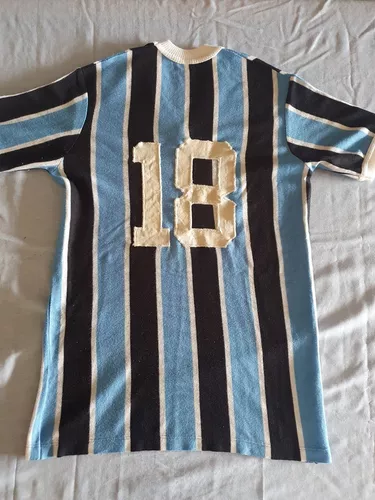 Camisa Retrô Feminina Internacional 1975 - Camisas Retrô Mania