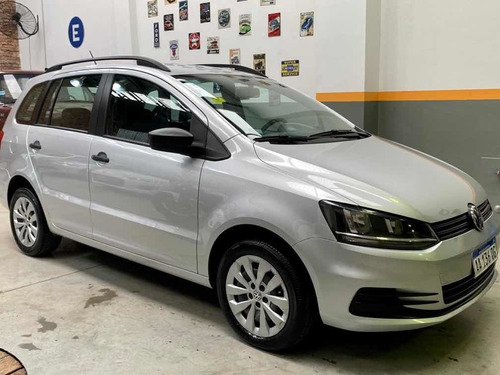 Volkswagen Suran 1.6 Comfortline 101cv 2016