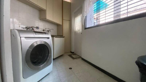 Josefina Toledo: Casa En Venta En Altos De Guataparo, 792m², Bellas Y Amplias Áreas Verdes, Planta 100% , Alta Seguridad, 269250