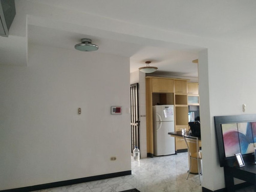 Imagen 9 de 18 de Eloisa Mejia Rentahouse Vende Townhouse En El Parral Valencia 22-9386