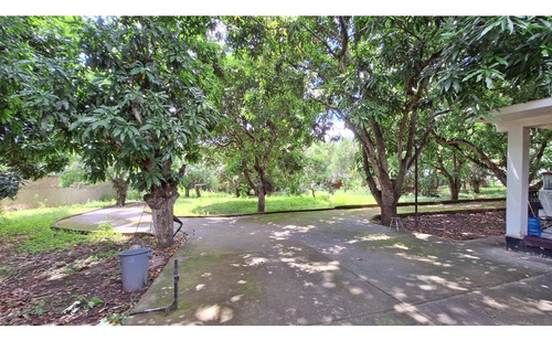 Vendo Terreno 6570m2 Los Chorros 3568