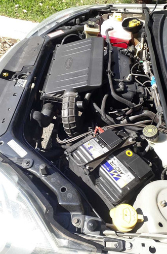 Ford Fiesta Sedan 1.6 Class 4 Portas