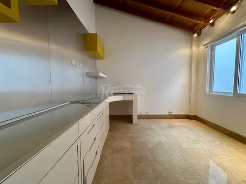 Casa En Arriendo En San Lucas. Cod A776086