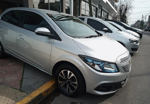 Imagen 2 de 9 de Chevrolet Onix 1.4 Ltz Mt 98cv 2016