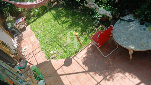 Casa En Pasaje Drago Al 3600