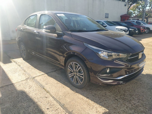 Imagen 6 de 16 de Fiat Cronos Precision 1.8