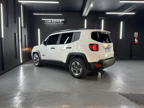 Jeep Renegade 1.8 4X2 SPORT AT L18