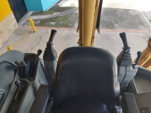 Imagen 9 de 17 de Caterpillar 420d