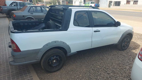 Fiat Strada 1.4 Working Cd C/aa 2014