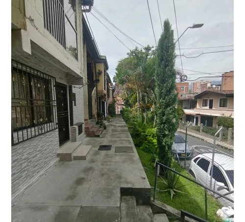 Casa Para Alquiler En Envigado- Oasis Uno