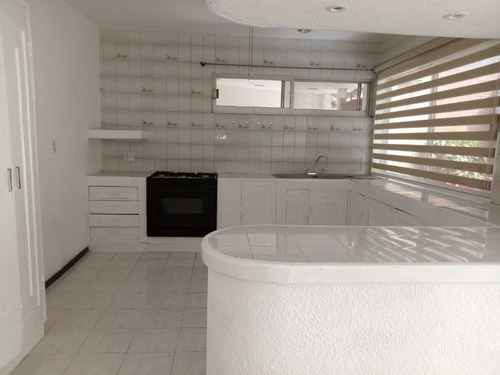 Casa En Condominio En Lomas De Cuernavaca, Temixco, Morelos - Crb-1234-cd