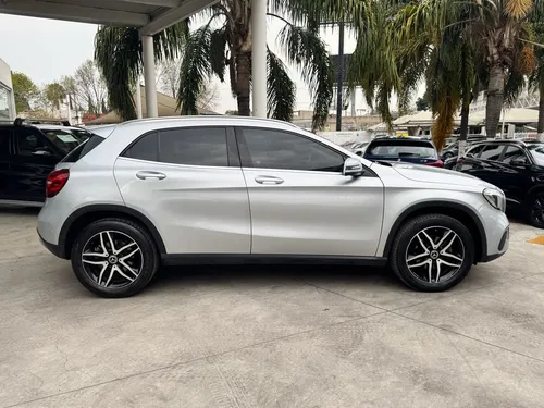 Mercedes-Benz Clase GLA 1.6 200 Cgi Sport At