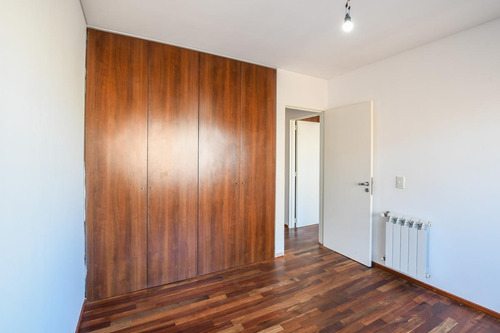 Imagen 16 de 29 de Departamento De 3 Dormitorios En Venta Con Quincho Pileta Y Cochera Centro