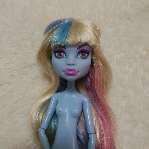 Monster High Abbey Bominable Desnuda
