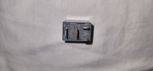 Relevador Reley Pa66-gf33 Gris Marca Jem (Usado)