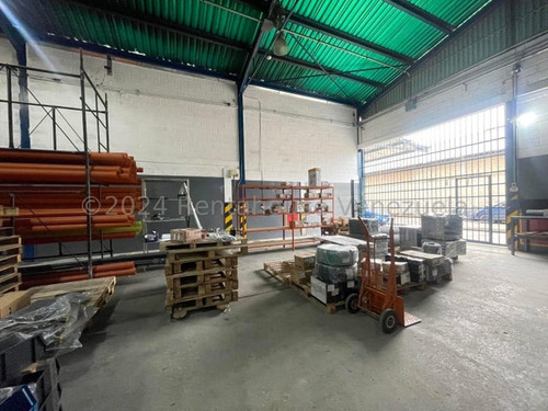 Galpon Remodelado Con Banco De Transformadores Oficinas Porton Blindado Carga Descarga En Venta Conjunto Privado Vigilancia Estef 24-23709