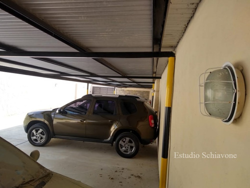 Imagen 8 de 14 de Galpón Garaje En Venta Para 20 Vehículos O Empresa Logística