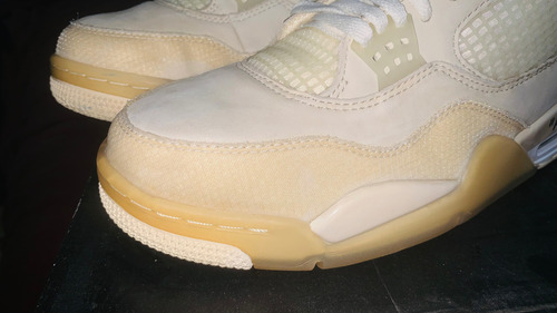 Tenis Jordan4 Off Whitte (Usado)