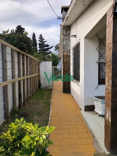 Imagen 6 de 16 de Casa De 4 Dormitorios En Atlantida - Atlantida Atlántida