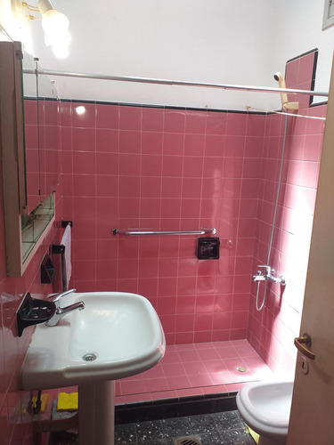 Venta De Casa 3 Ambientes