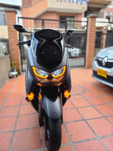 Vendo N-max Connected Modelo 2022 En Excelente Estado