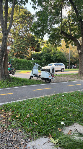 Motoneta Bajaj Oportunidad Funcionando A La Perfección