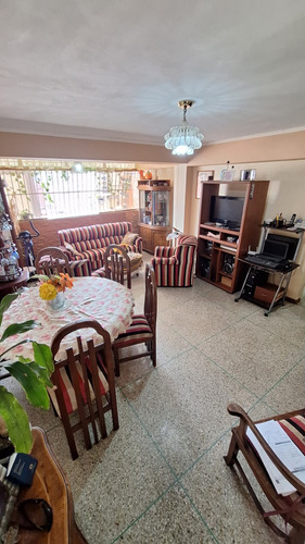 Santa Rosalia - Apartamento En Oportunidad 63mts/2h/1b