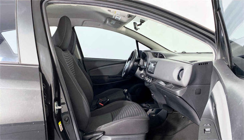 Imagen 10 de 15 de 110337 - Toyota Yaris 2015 Con Garantía