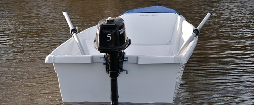 Imagen 6 de 8 de Canobote Caiman 420 Astillero Navegar