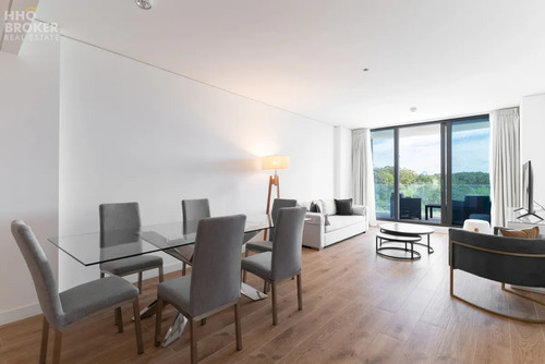Apartamento En Alquiler, Torre Lobos, Punta Del Este, Playa Brava.