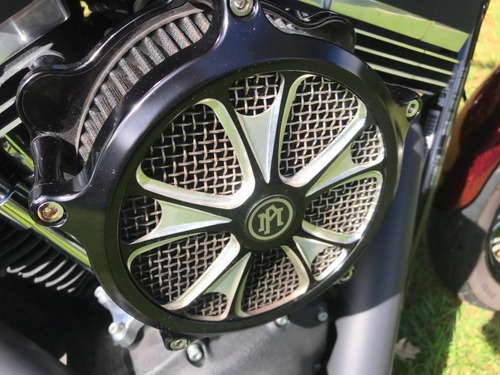 Moto Harley Davidson Dyna Street Bob
