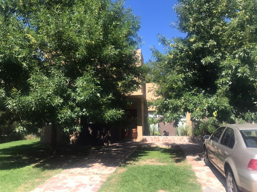 Casa En Alquiler, Zona Arbolada. Pileta. 3 Dorm Y Escritorio. Barrio Cerrado San Matias, Escobar