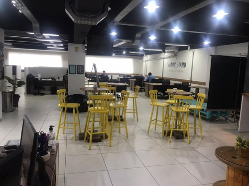 Imagem 13 de 18 de Prédio Barra Da Tijuca - Pe00006 - 70016383