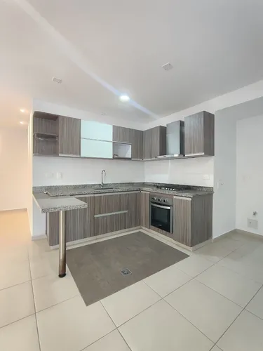 Casa-local En Venta En Caobos. Cod V30227