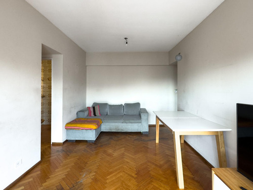 Venta - Departamento - 4 Ambientes Con Balcón - Cochera - Boedo - Apto Credito