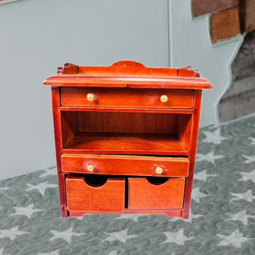 Gabinete De Cajón De La Noche De La Casa De Muñecas A Rojo