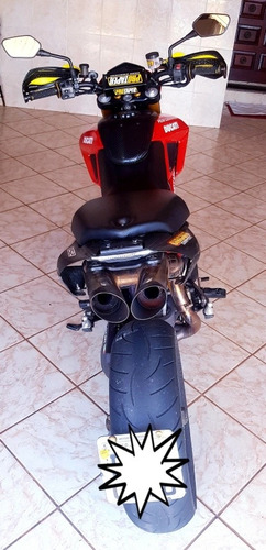 Ducati Hypermotard 1100s