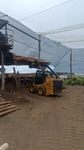 Mini Cargador Xc7-sb08 | Marca Xcmg | Tipo Bobcat