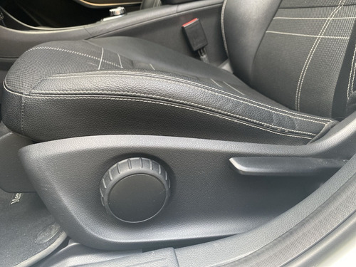 Imagen 20 de 21 de Mercedes Benz A200 1.6 2016
